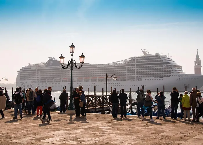 Dream Venice Airport